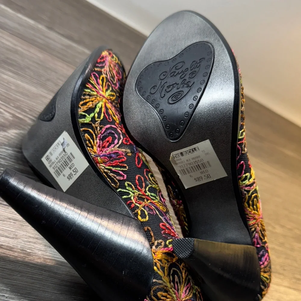 Naughty Monkey Embroidered Women's Heels woman’s 6 (s68)